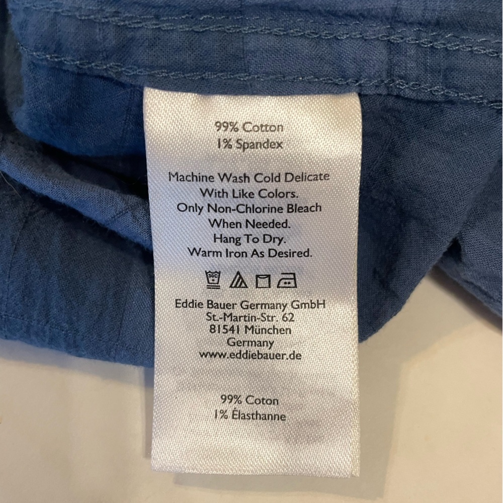 Eddie Bauer Navy Women's Button-Up Blouse - Picture 4 of 5